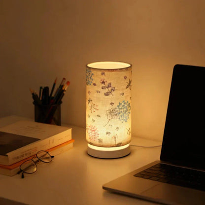 Nordic Retro USB Table Lamp